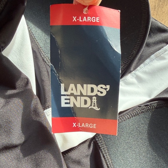 NWT Lands' End Black and White Women's Swim Dress One Piece. Size XL / 18 - Picture 7 of 10